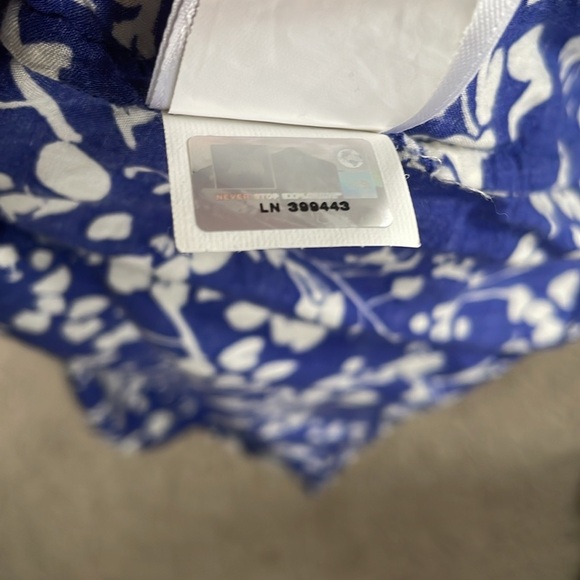 The North Face top. Size XL - Picture 6 of 7